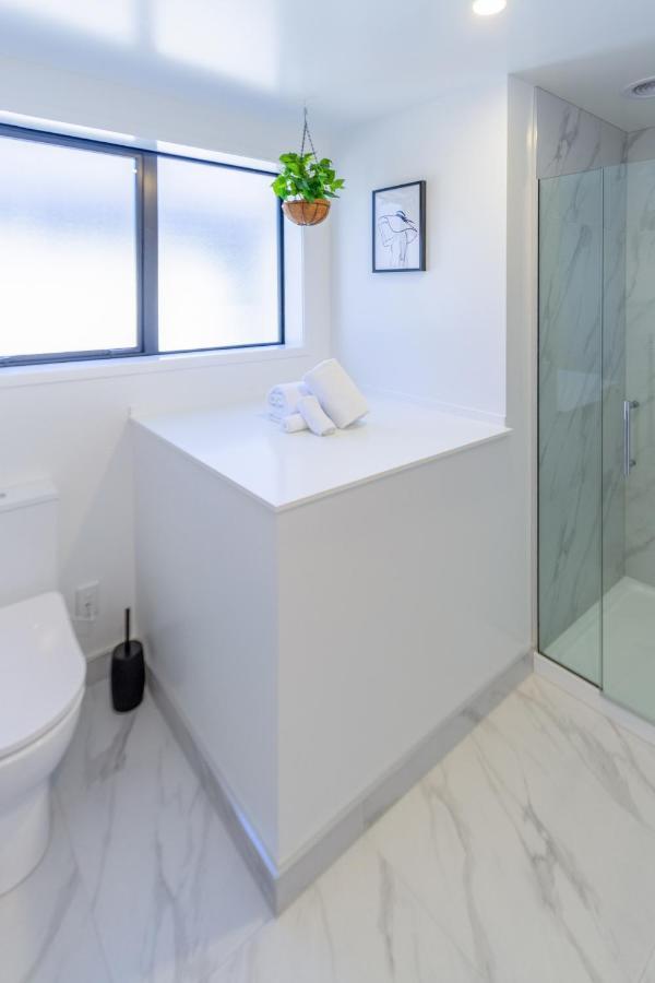 Central City Awaits 2 Bed 2 Bath With Carpark Christchurch Dış mekan fotoğraf