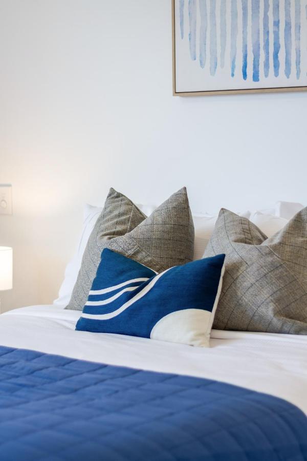 Central City Awaits 2 Bed 2 Bath With Carpark Christchurch Dış mekan fotoğraf